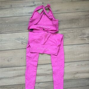 Alphalete hot pink set